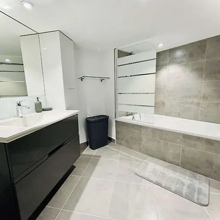 Central Standing A La Baule, 6 Couchages, Terrasse, Garage - Fr-1-245-206 *